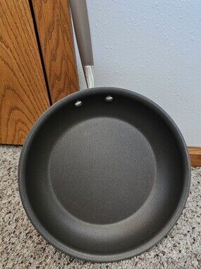 FINAL PRICING...Analon 10" Premium Frypan In Bronze